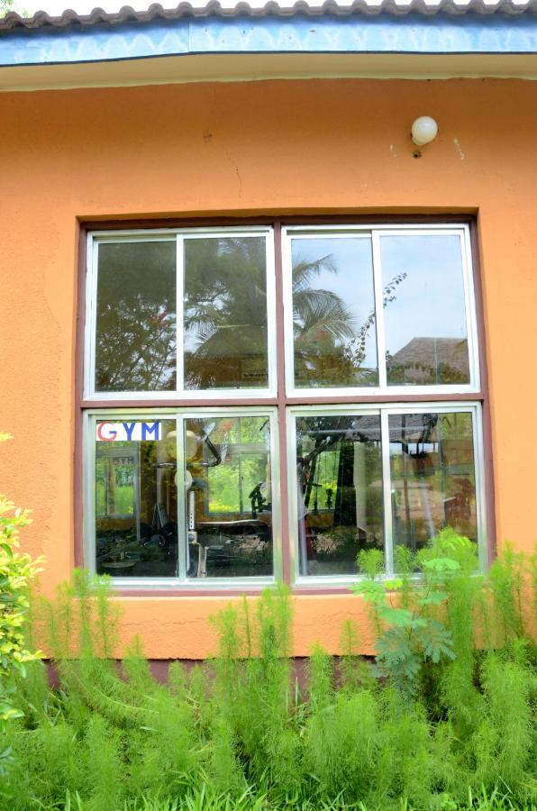 Funky Squids Beach Resort Bagamoyo Exterior photo